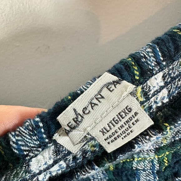 AMERICAN EAGLE Smocked Puff Sleeve Cropped Plaid‎ Top Womans XL - Picture 4 of 7